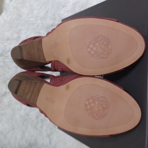 Vince Camuto Ebelin Open Toe Suede Boot Teaberry Verona NWT - Picture 6 of 8